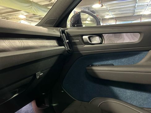 Certified 2023 Volvo XC40 Recharge Ultimate w/ Protection Package Premier AWD/4WD image 20