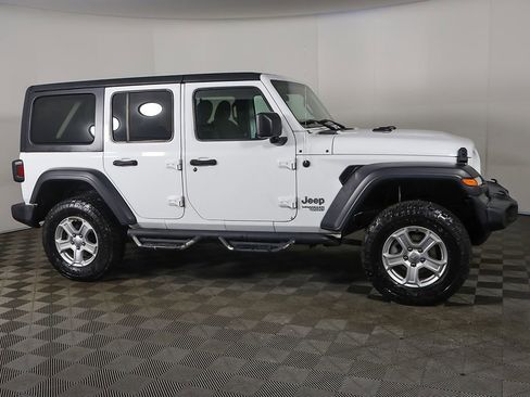 Used 2020 Jeep Wrangler Unlimited Sport S AWD/4WD image 15