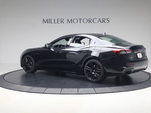 Certified 2023 Maserati Ghibli Modena Q4 AWD/4WD image 4