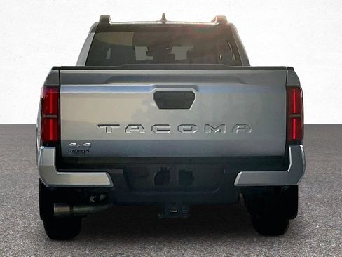 Certified 2026 Toyota Tacoma SR5 AWD/4WD image 8