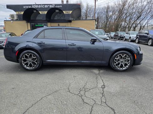 Used 2016 Chrysler 300 S w/ 300S Premium Group image 2