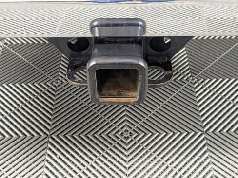 Certified 2025 GMC Sierra 1500 SLT image 30