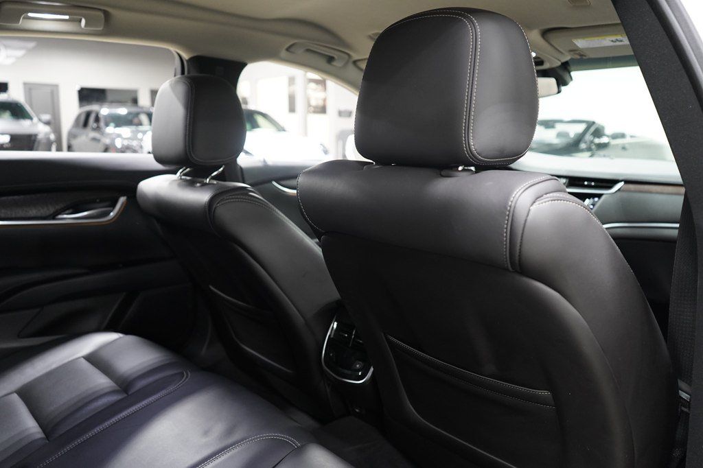 Used 2018 Cadillac XTS Luxury FWD image 23