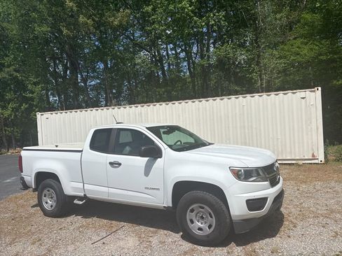 Used 2019 Chevrolet Colorado W/T w/ WT Convenience Package image 8