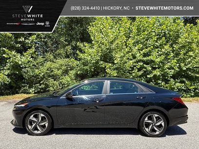 Used 2023 Hyundai Elantra Limited