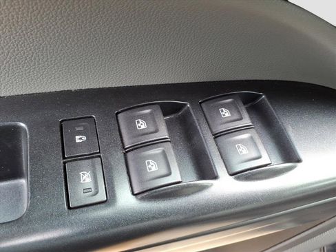 Used 2022 Chevrolet Colorado W/T w/ WT Convenience Package image 13