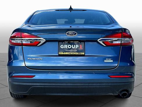 Used 2019 Ford Fusion SE image 5
