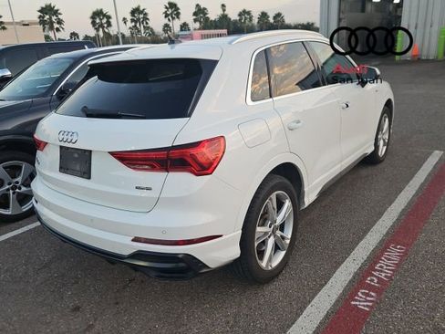 Used 2020 Audi Q3 2.0T Premium w/ Convenience Package image 6