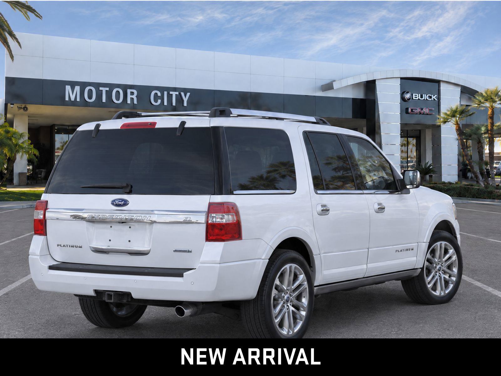 Used 2017 Ford Expedition EL Platinum AWD/4WD image 4