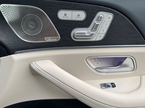 New 2026 Mercedes-Benz GLS 450 GLS 450 image 21