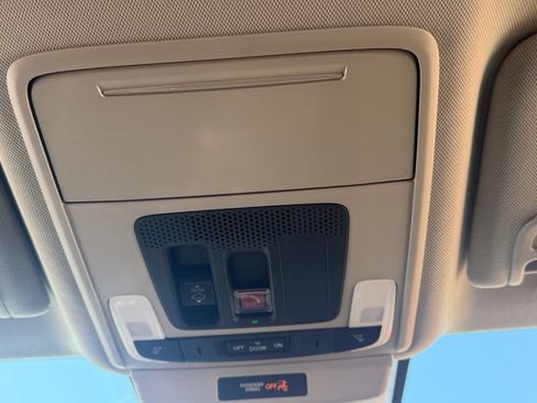 Used 2024 Honda Accord EX image 24