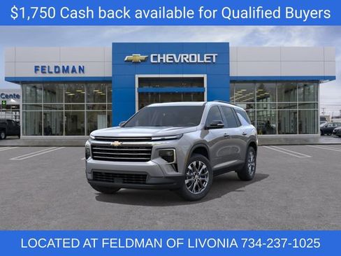 New 2026 Chevrolet Traverse LT w/ Sun and Wheel Package AWD/4WD image 8