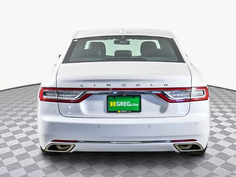 Used 2020 Lincoln Continental image 7