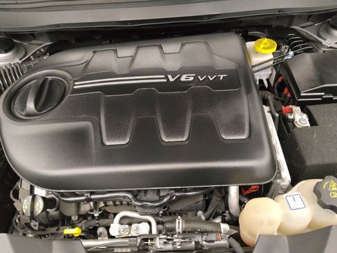 Used 2022 Jeep Cherokee Trailhawk w/ Sun, Sound & Nav Group image 30