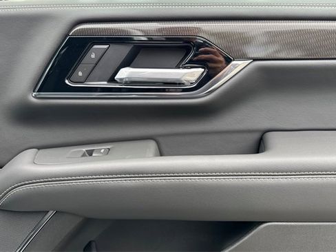 New 2026 GMC Yukon Elevation image 21