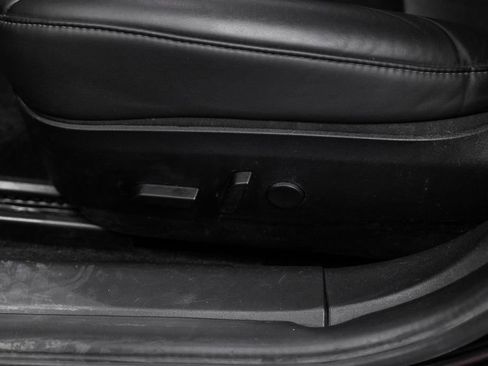 Used 2019 Tesla Model 3 Long Range RWD image 36