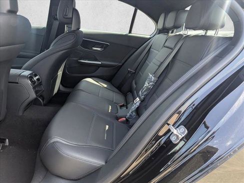 Used 2025 Mercedes-Benz C 300 Sedan image 15