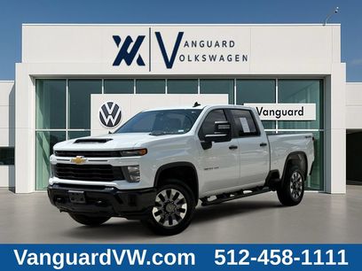 Used 2025 Chevrolet Silverado 2500 Custom w/ Custom Convenience Package