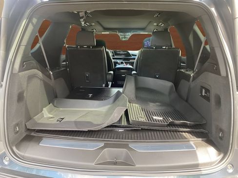 Used 2021 Cadillac Escalade Sport w/ Driver Assist Tech Package AWD/4WD image 12