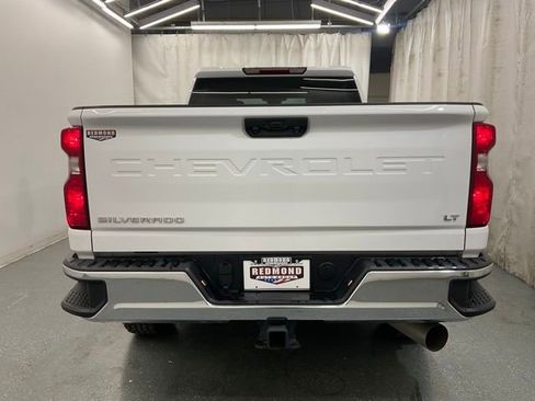 Used 2025 Chevrolet Silverado 2500 LT w/ Convenience Package AWD/4WD image 6