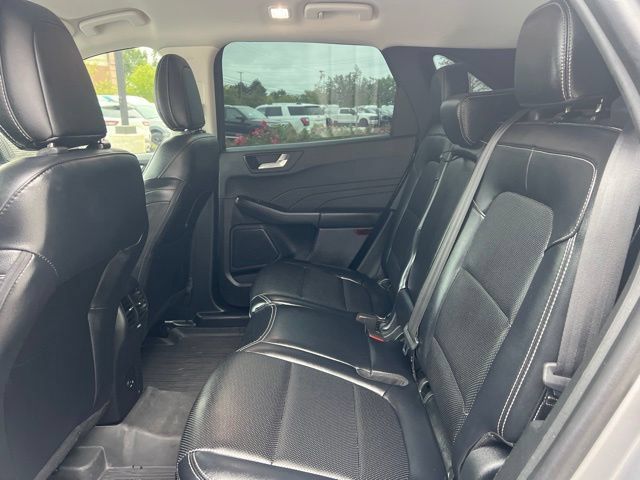 Used 2021 Ford Escape SEL AWD/4WD image 17