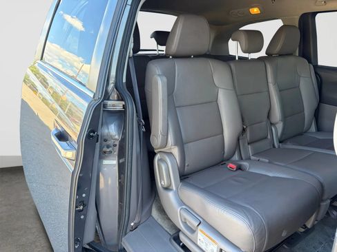 Used 2016 Honda Odyssey EX-L image 18
