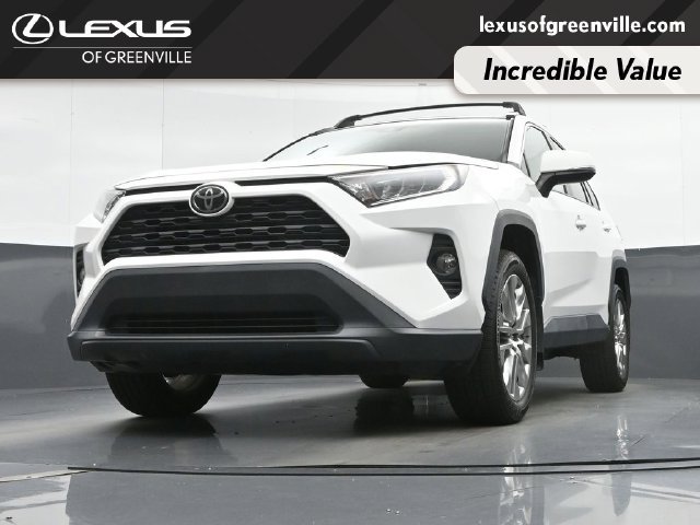 Used 2019 Toyota RAV4 XLE Premium w/ Cold Weather Package AWD/4WD image 37