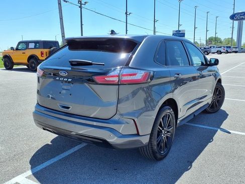 Certified 2024 Ford Edge ST-Line AWD/4WD image 5