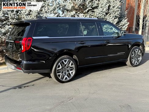 Used 2025 Ford Expedition Max Platinum w/ Platinum Ultimate Package image 10