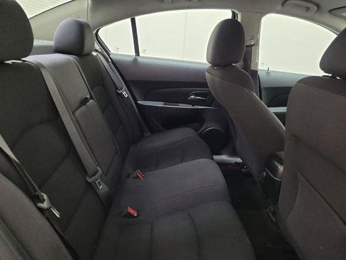 Used 2014 Chevrolet Cruze LT FWD image 19