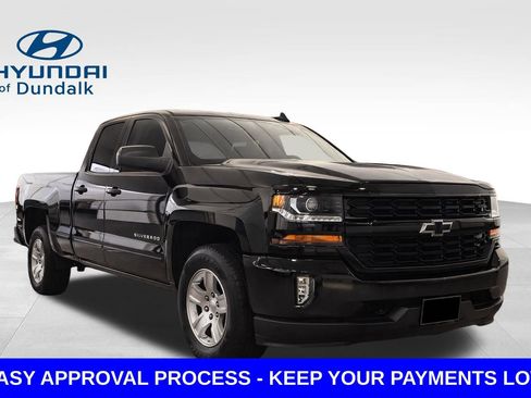Used 2018 Chevrolet Silverado 1500 LT w/ All Star Edition image 3