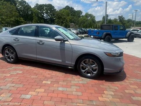 Certified 2024 Honda Accord EX-L image 4