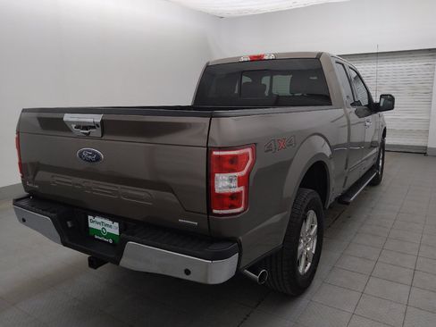 Used 2018 Ford F150 XLT w/ Equipment Group 302A Luxury AWD/4WD image 9
