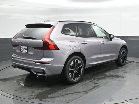 New 2026 Volvo XC60 T8 Plus w/ Climate Package AWD/4WD image 2