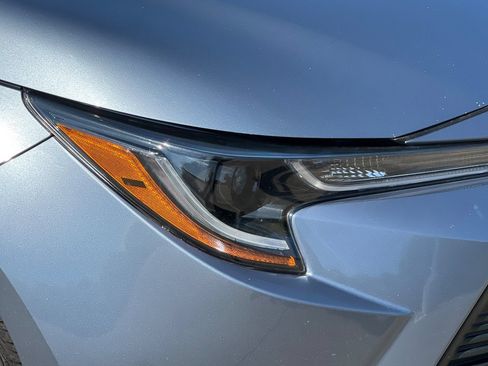 Used 2024 Toyota Corolla LE FWD image 46