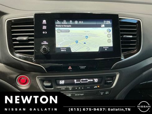 Used 2022 Honda Passport TrailSport image 9