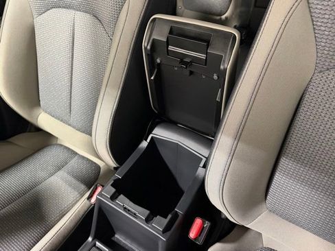 Certified 2025 Subaru Forester Premium AWD/4WD image 19