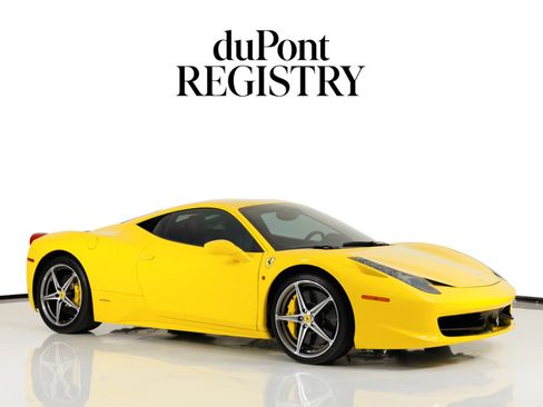 Used 2011 Ferrari 458 Italia Coupe RWD image 1