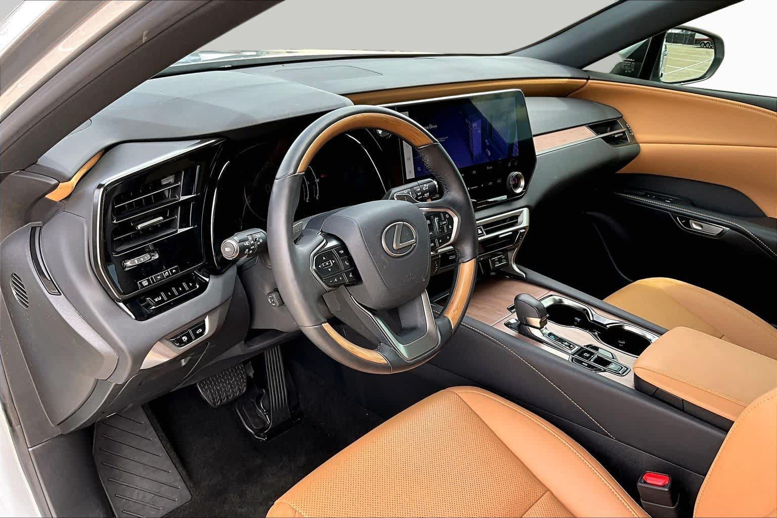Used 2023 Lexus RX 350 Premium w/ Cold Area Package FWD image 17