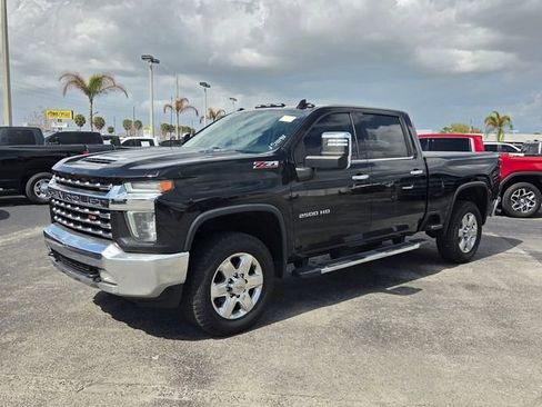 Used 2021 Chevrolet Silverado 2500 LTZ w/ LTZ Convenience Package AWD/4WD image 4