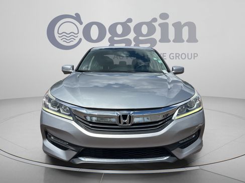 Used 2016 Honda Accord EX image 8