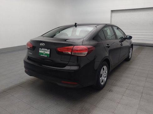 Used 2017 Kia Forte LX FWD image 9