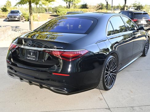 Used 2022 Mercedes-Benz S 580 4MATIC Sedan image 5