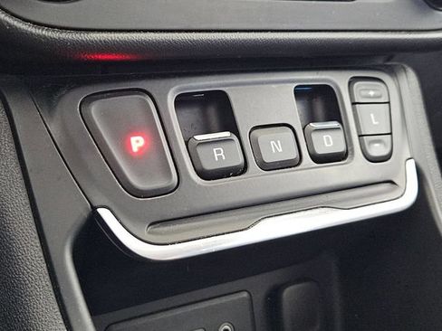 Used 2021 GMC Terrain SLE FWD image 11