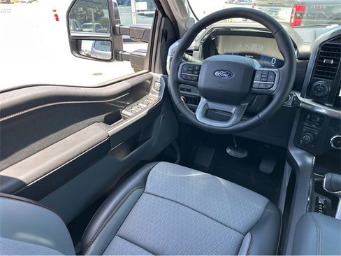 New 2025 Ford F150 Lariat w/ Equipment Group 501A Mid image 13