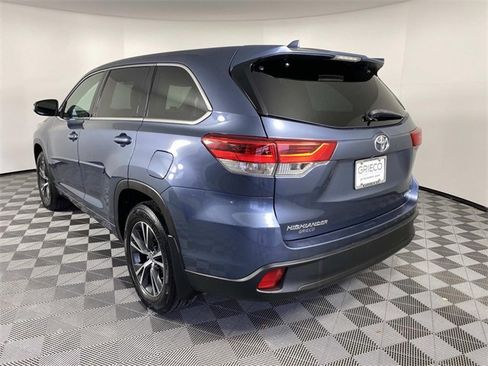 Used 2018 Toyota Highlander Plus image 6