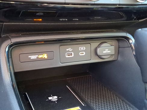 Used 2023 Honda CR-V EX-L image 20