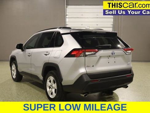 Used 2021 Toyota RAV4 XLE w/ Convenience Package AWD/4WD image 6