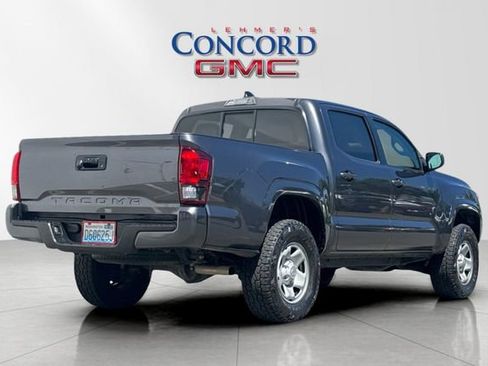 Used 2022 Toyota Tacoma SR w/ SR Convenience Package RWD image 4