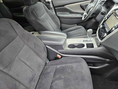 Used 2018 Nissan Murano SV image 14